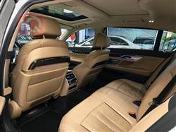 بي ام دبليو الفئة 7